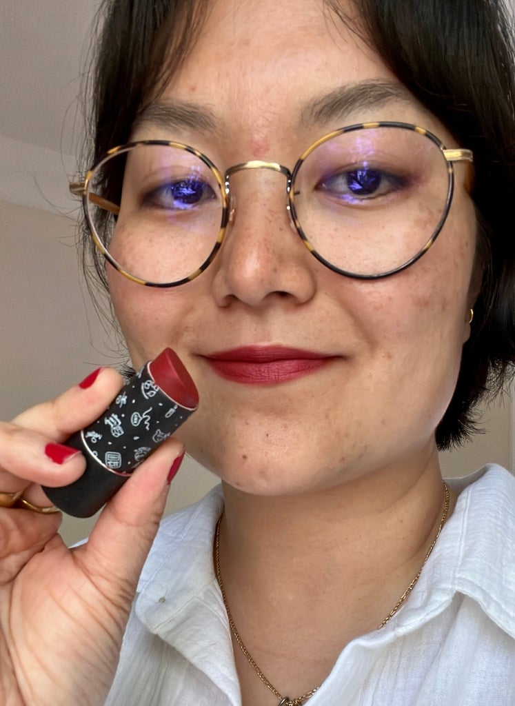 Compostable Lipstick Exists & It’s Better Than It Sounds 4 10981355