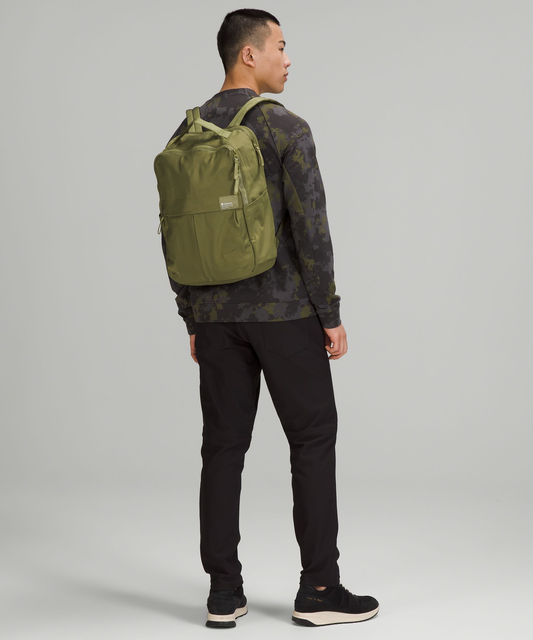 Lululemon para backpack 23l best sale