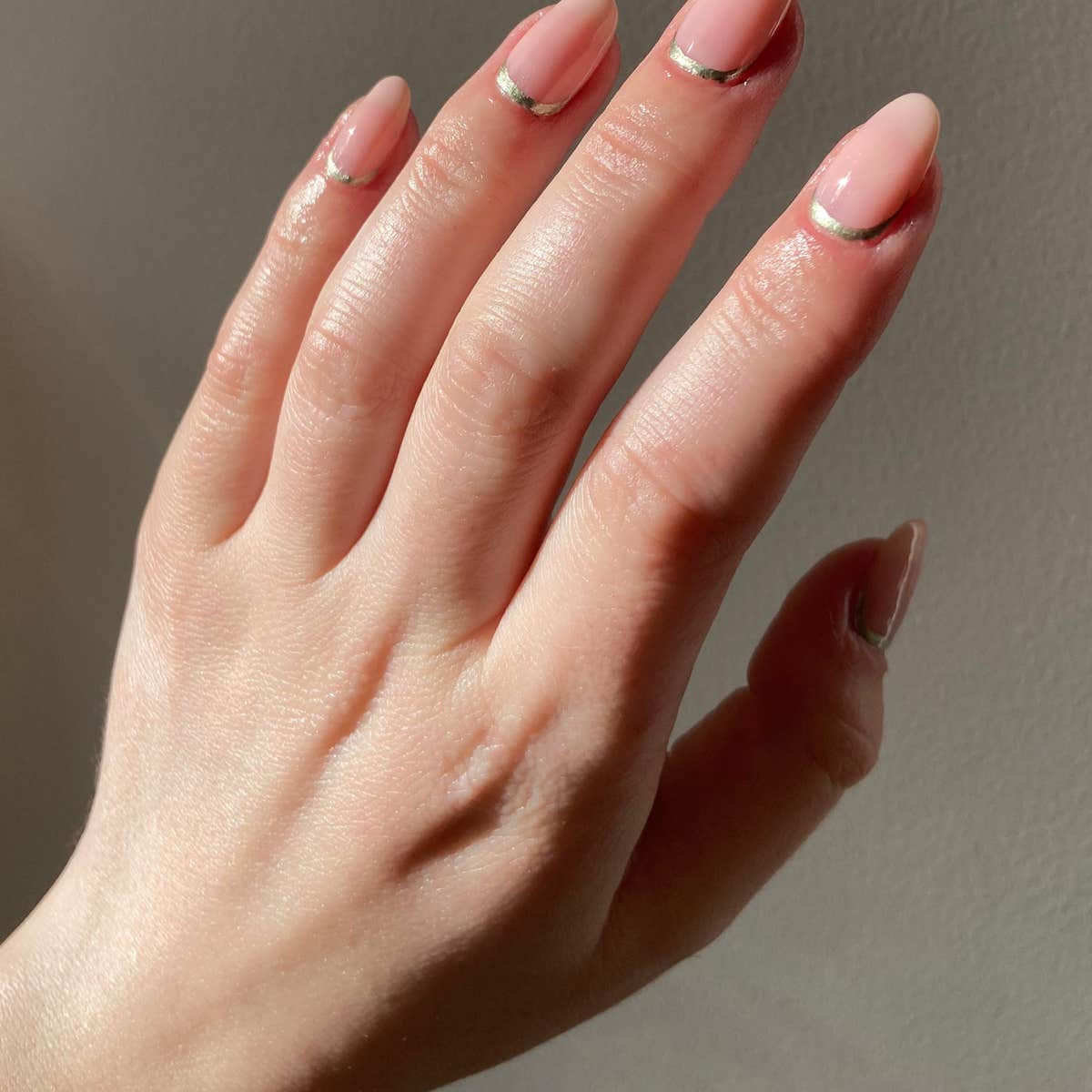 How To Achieve The 'Clean Girl' Nail Aesthetic At Home how-to-achieve-the-clean-girl-nail-aesthetic-at-home