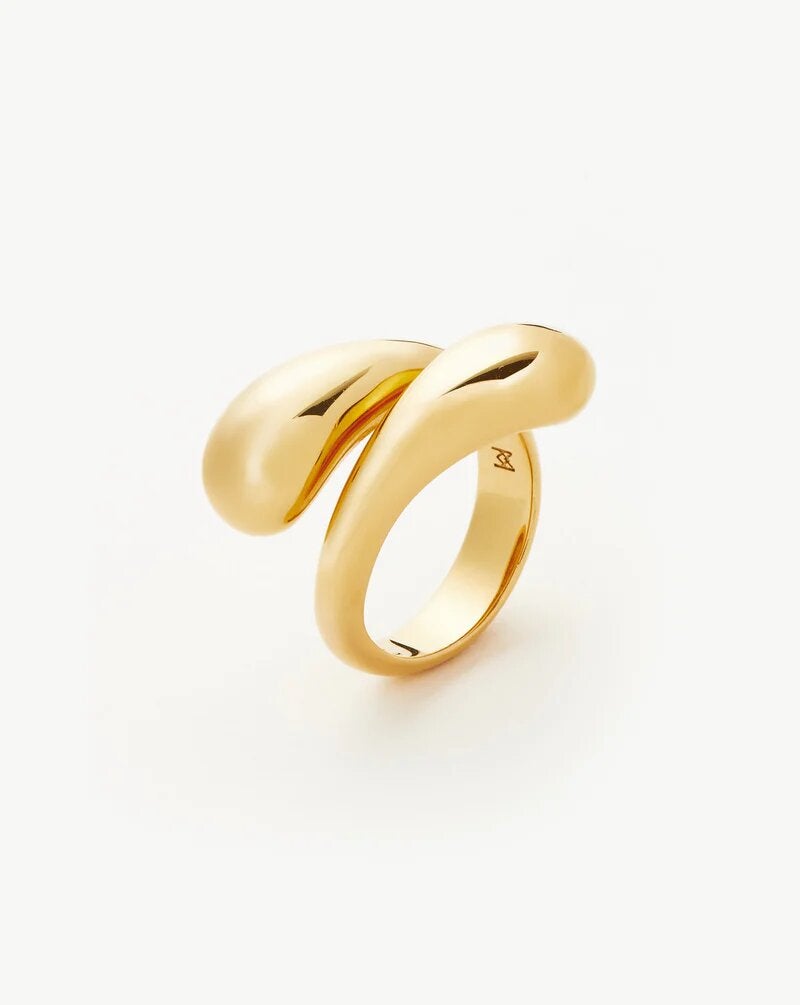 Savi x Missoma + Sculptural Crossover Ring