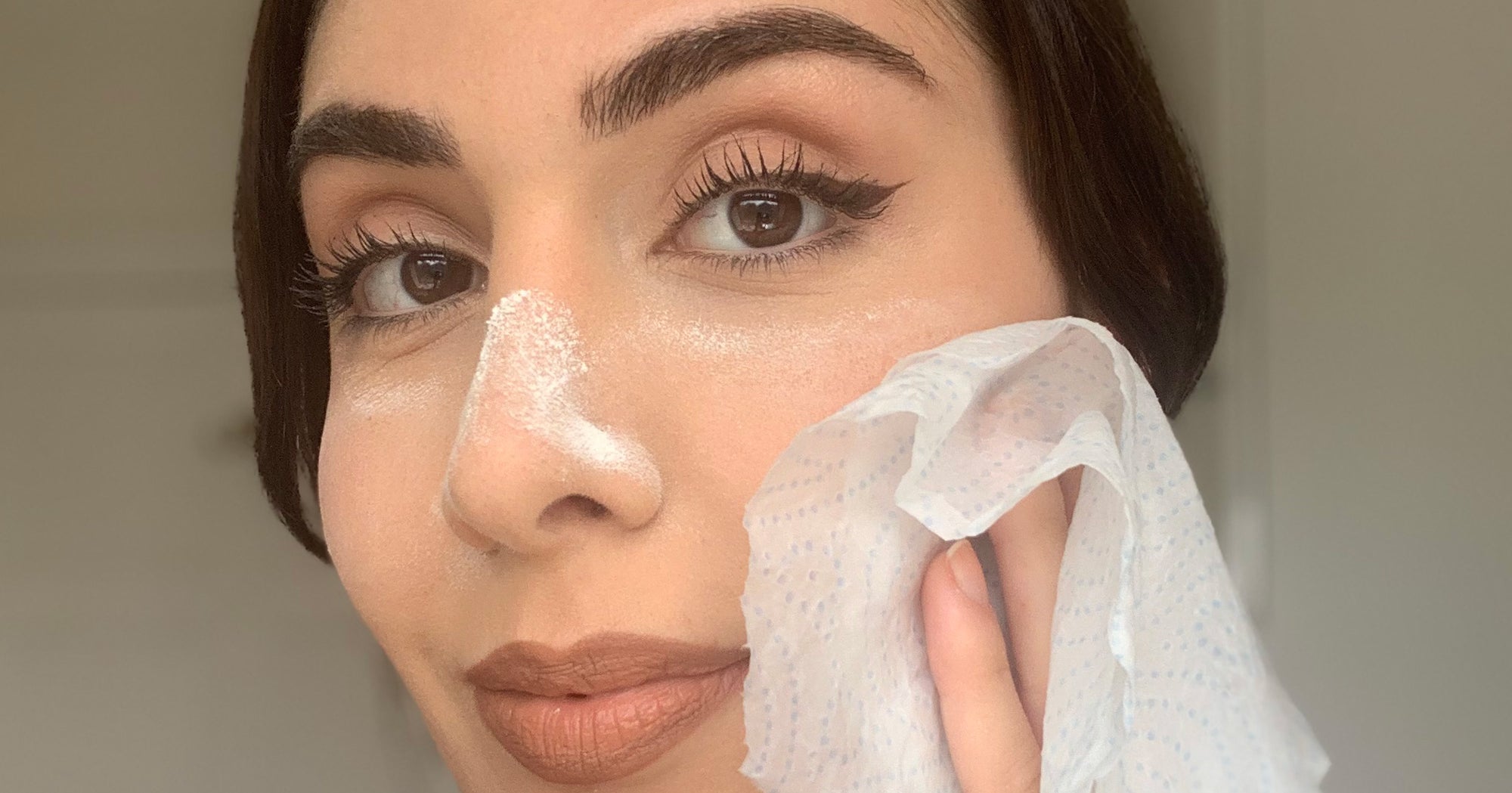 I Set My Makeup With A Wet Towel Like TikTok — & I Really Regretted It