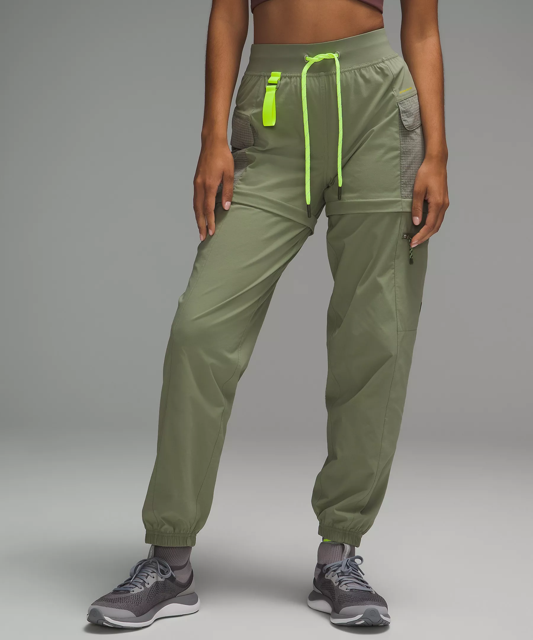 Hiking joggers shop