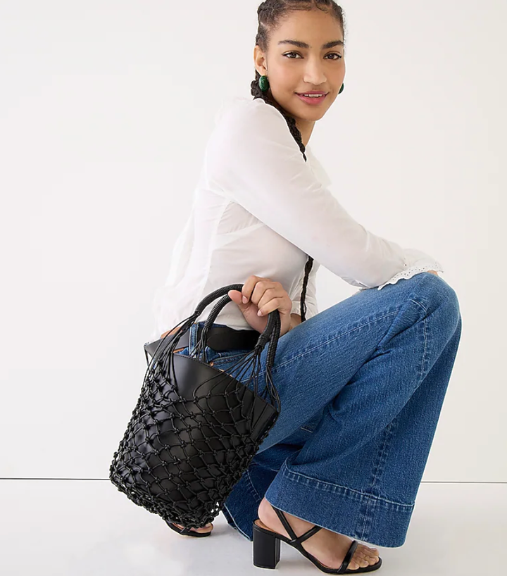 Mansur Gavriel drawstring bucket bag review – Bay Area Fashionista