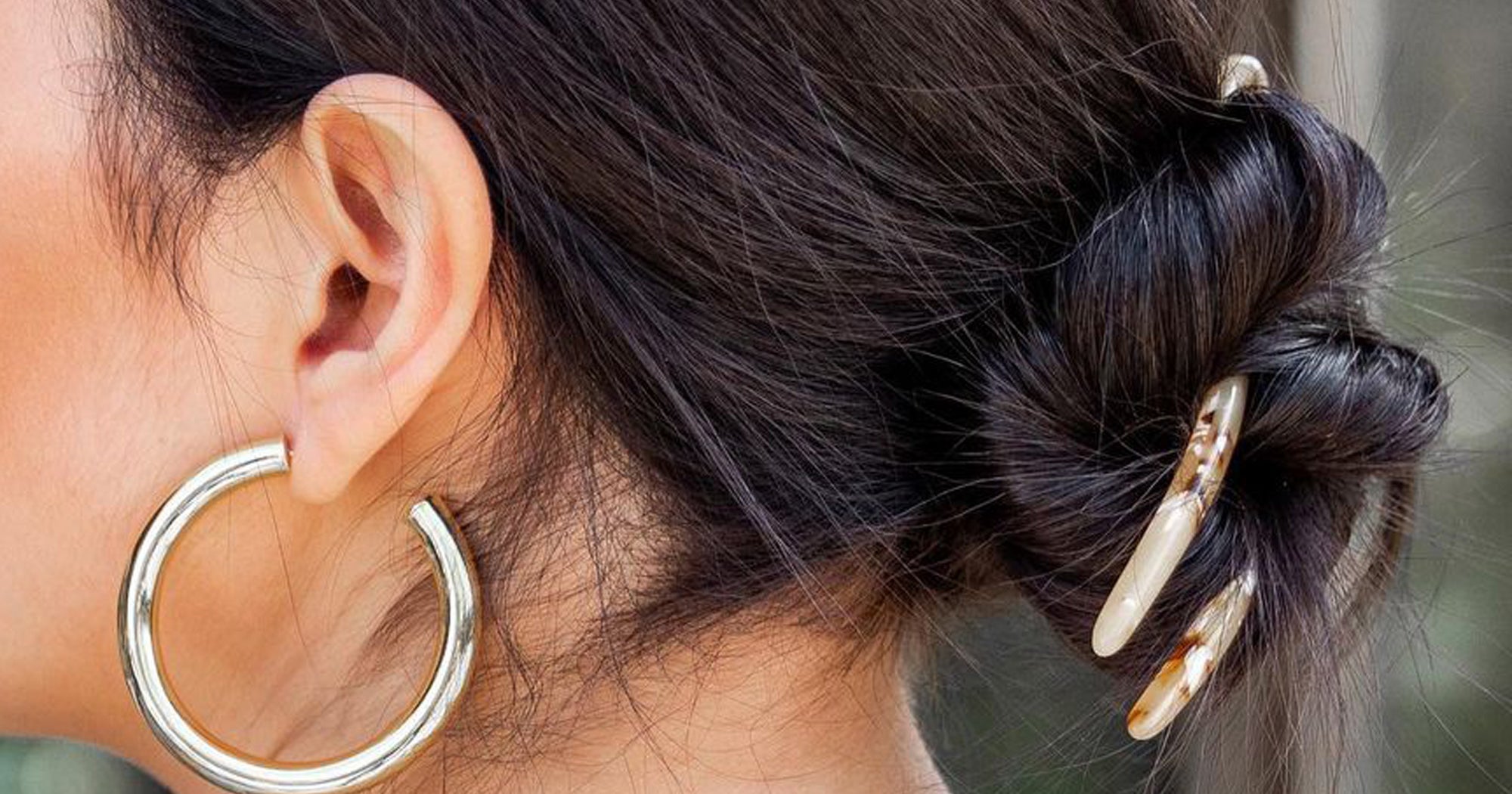 How To Do TikTok's French Pin Bun On All Hair Lengths