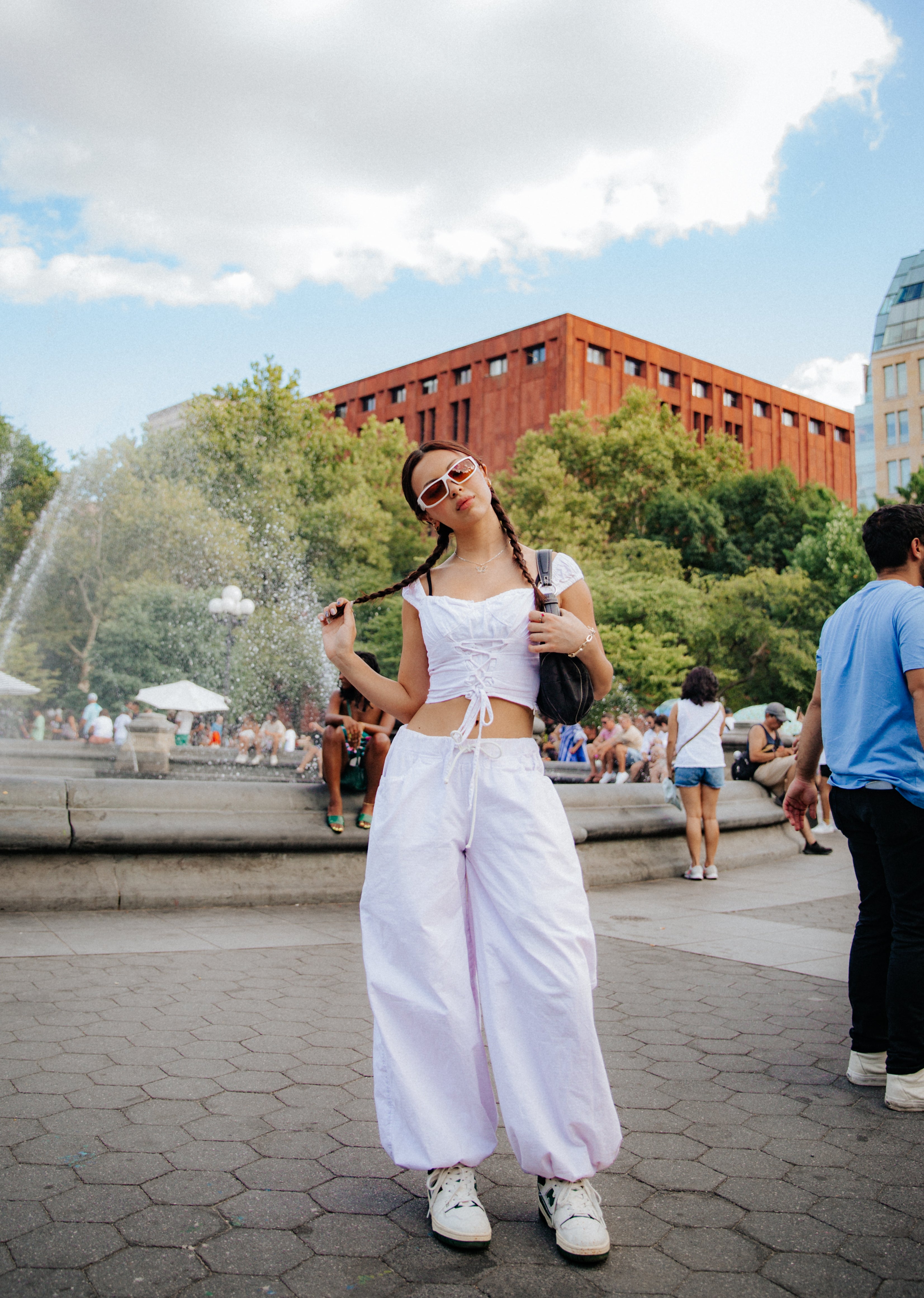 I wore my knockoff designer bag in 90-degree heat - I learned a