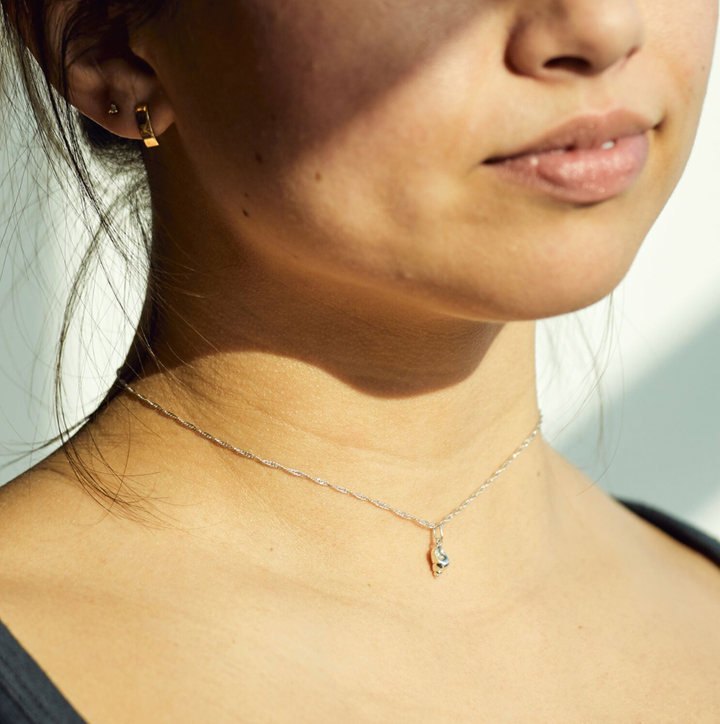 Dainty Necklaces To Wear Throughout Summer & Fall