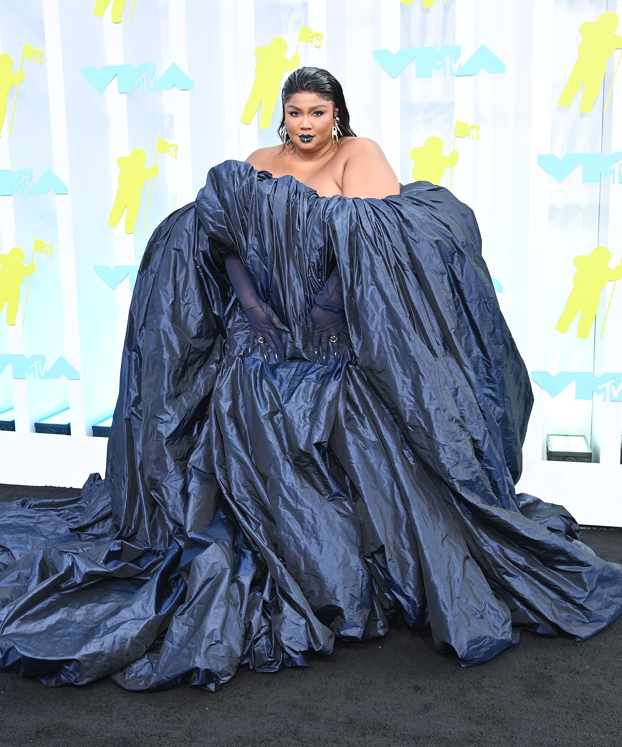 Lizzo Responds To Fatphobic Comments In MTV VMA Speech