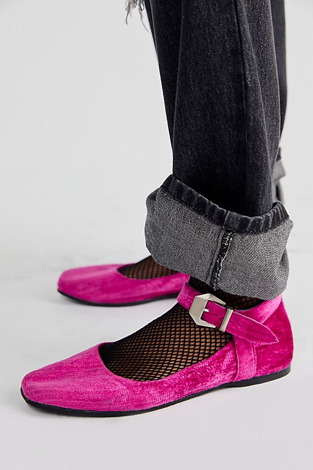 Mary jane online velvet flats