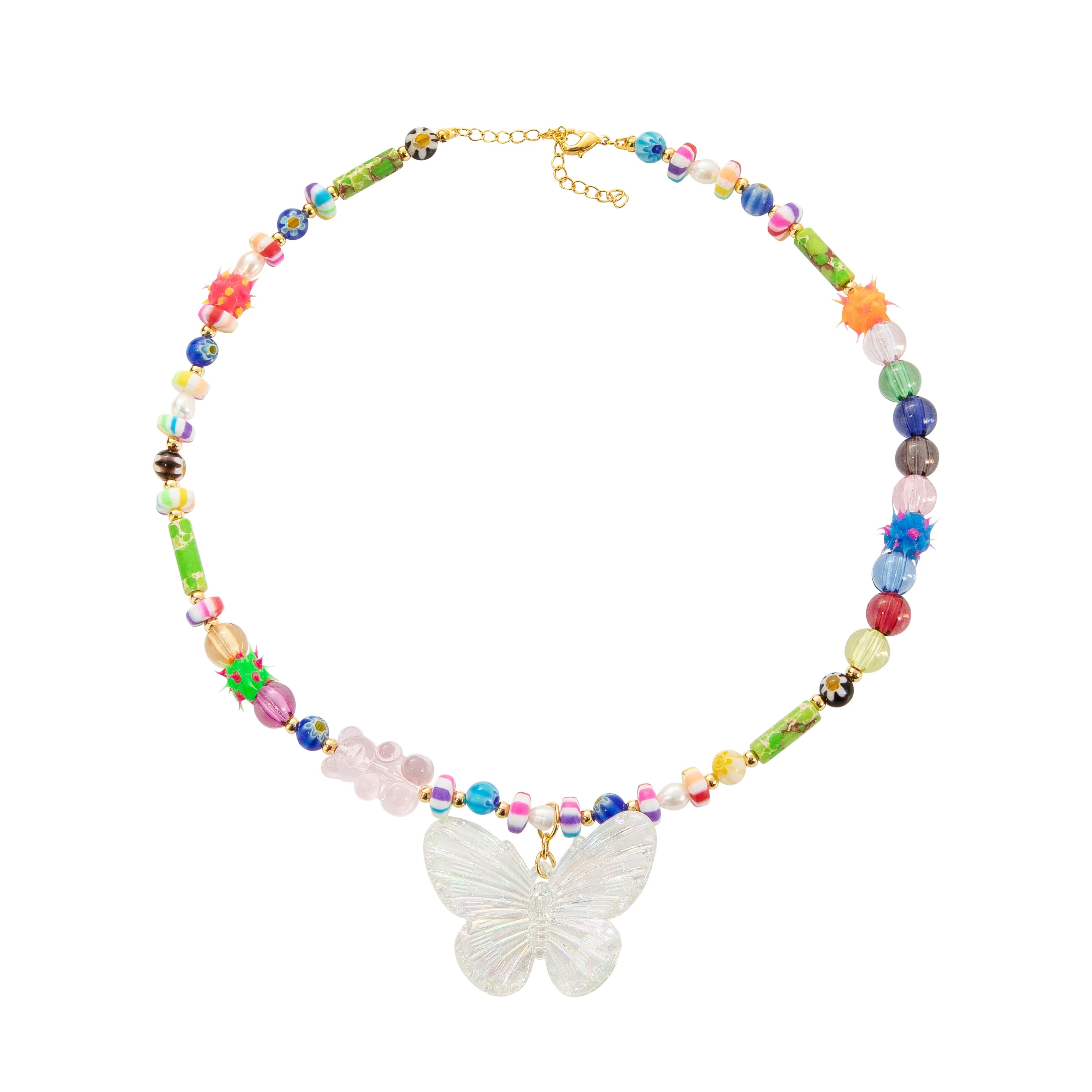 Forget Y2K, Big Pendant Necklaces Are Pure ’90s Nostalgia