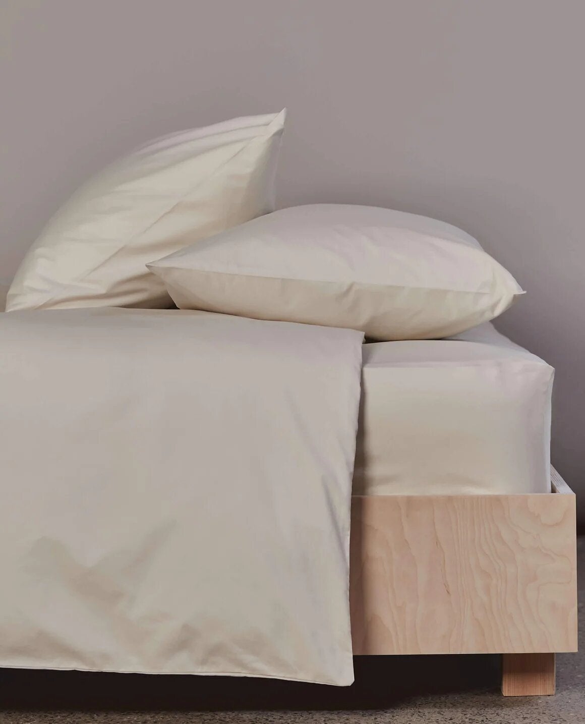 Rise & Fall + The Soft & Smooth Classic Duvet Set Bundle, UK Double