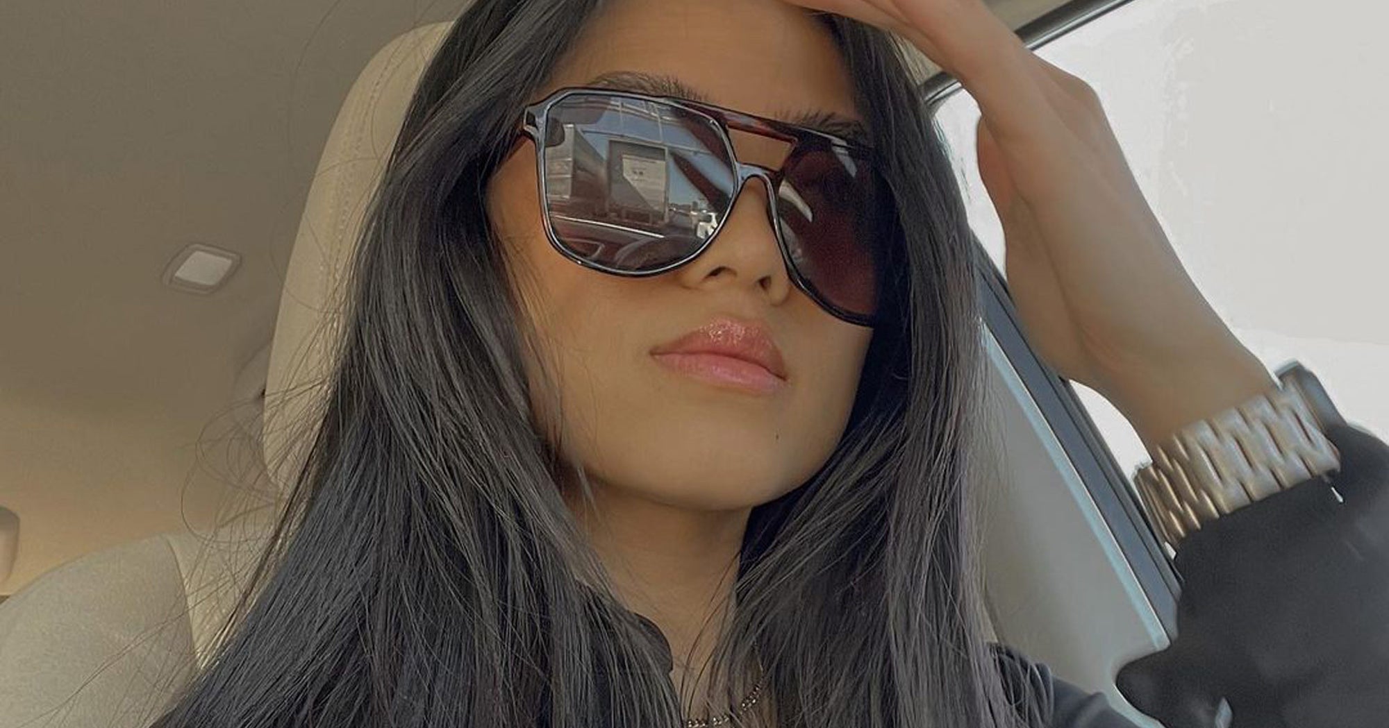 The U-Shape Haircut Makes Fine Hair Look Twice As Thick