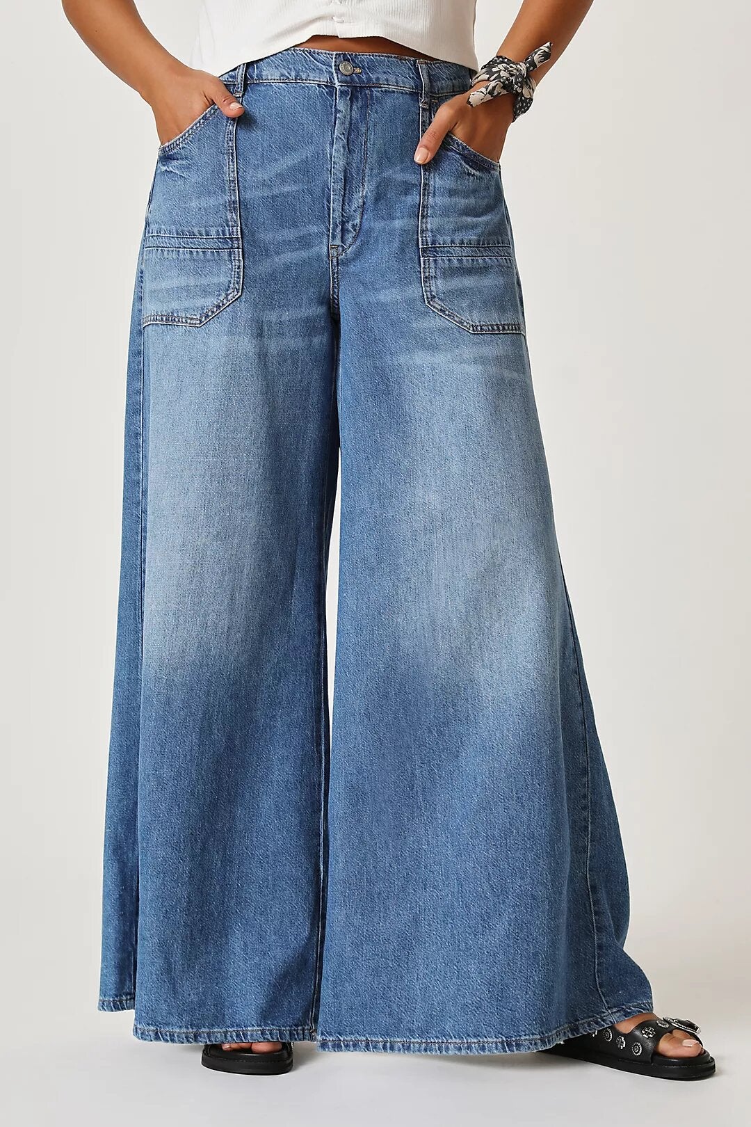 Anthropologie + Pilcro The Jane UltraHigh Rise WideLeg Jeans