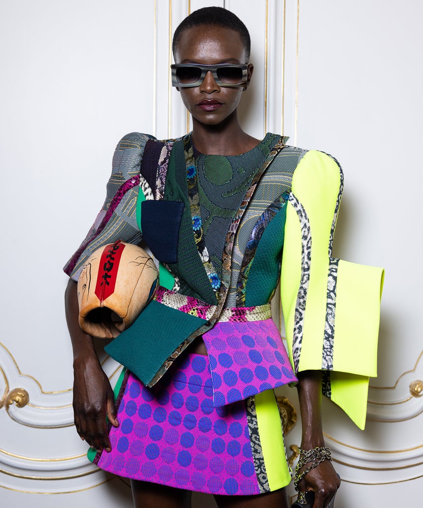 Why The “Weird Girl Aesthetic” Thrives In Amsterdam