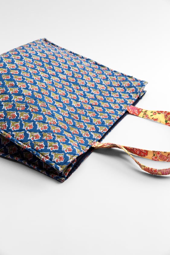 ZARA【NEW】FLORAL PRINT PADDED BAG ZARA【NEW】FLORAL PRINT PADDED BAG Zara FLORAL PRINT QUILTED