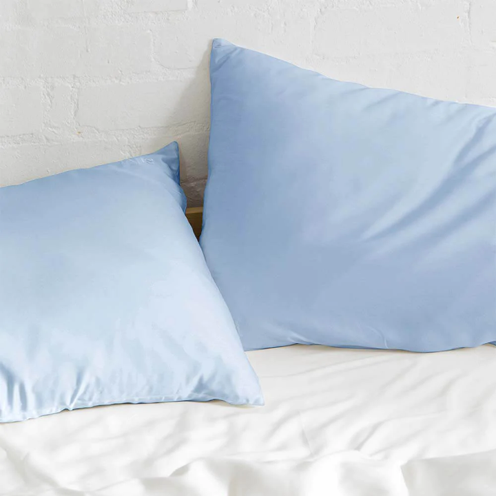 Pillowcase for blemish prone skin online