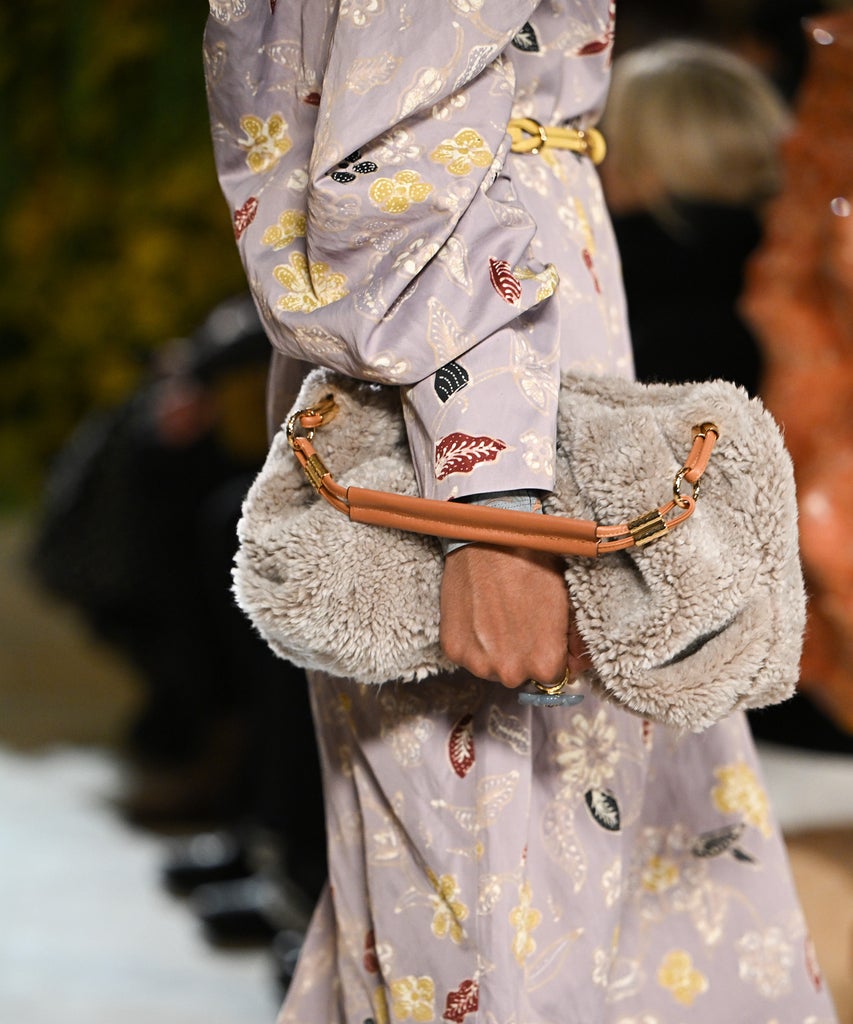 Fall Handbag Trends 2025