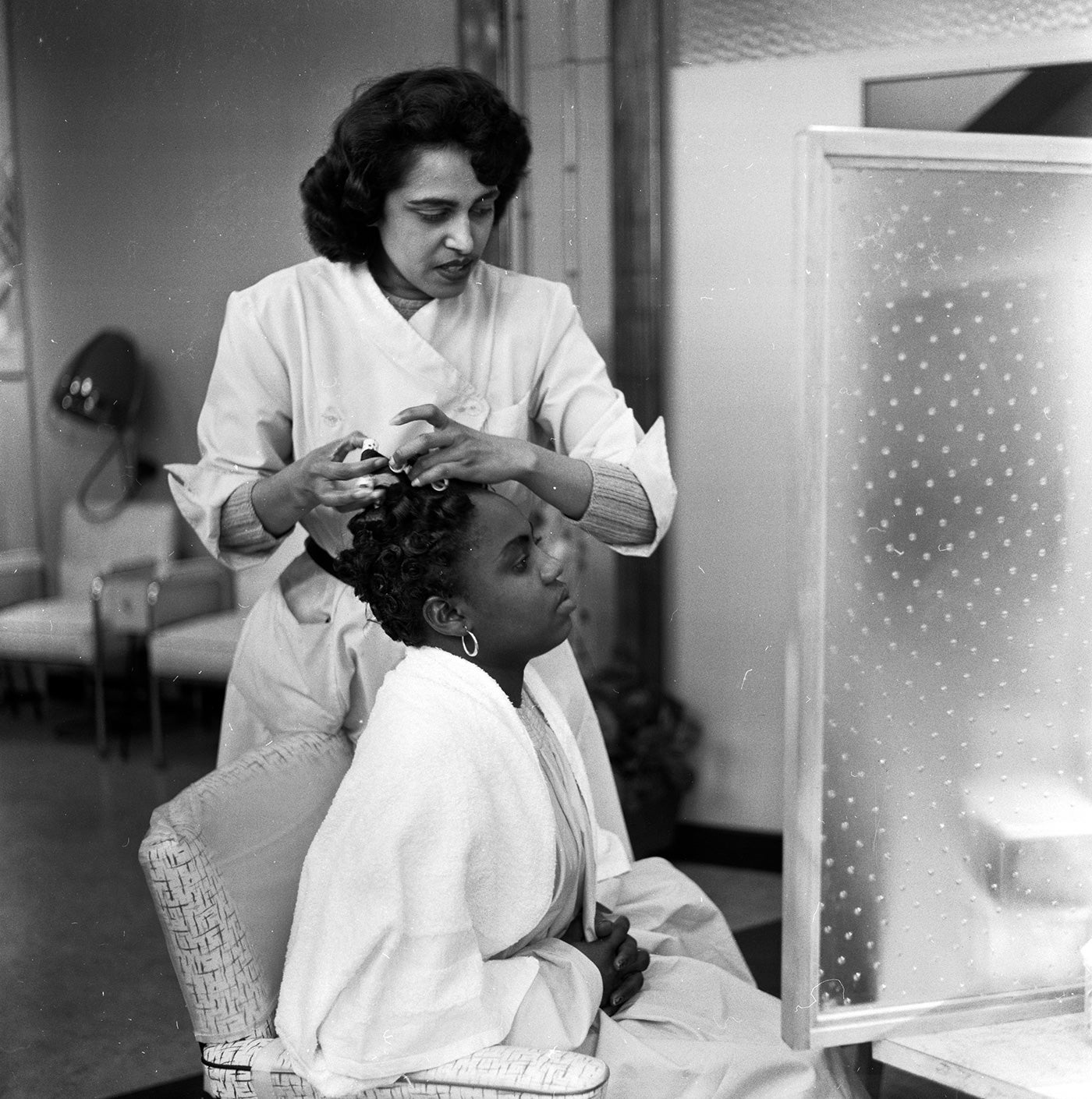 Archive Photos Of The First Black Hair Salons In London