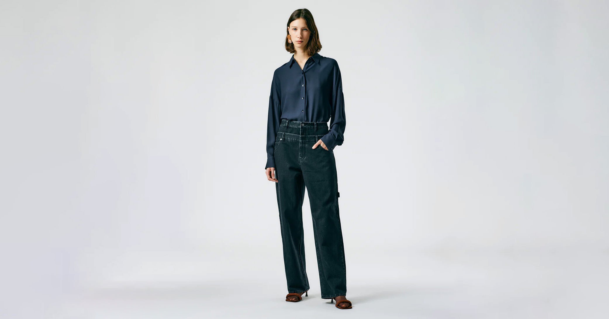 Double Waist High Rise Jeans: A Perfect Fall 2022 Trend