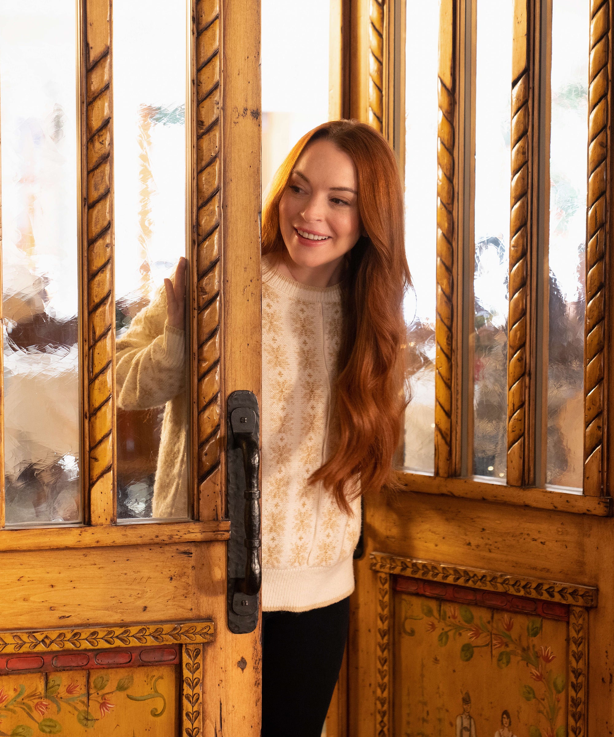 2000px x 2400px - The Lindsay Lohan Netflix Christmas Movie Is Big. Huge.