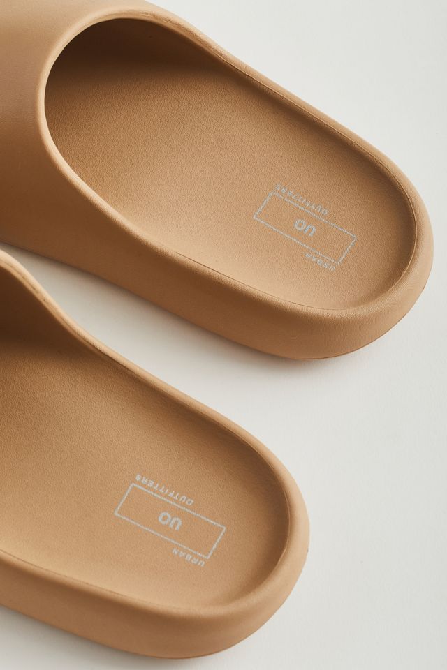 Urban outfitters slides hotsell