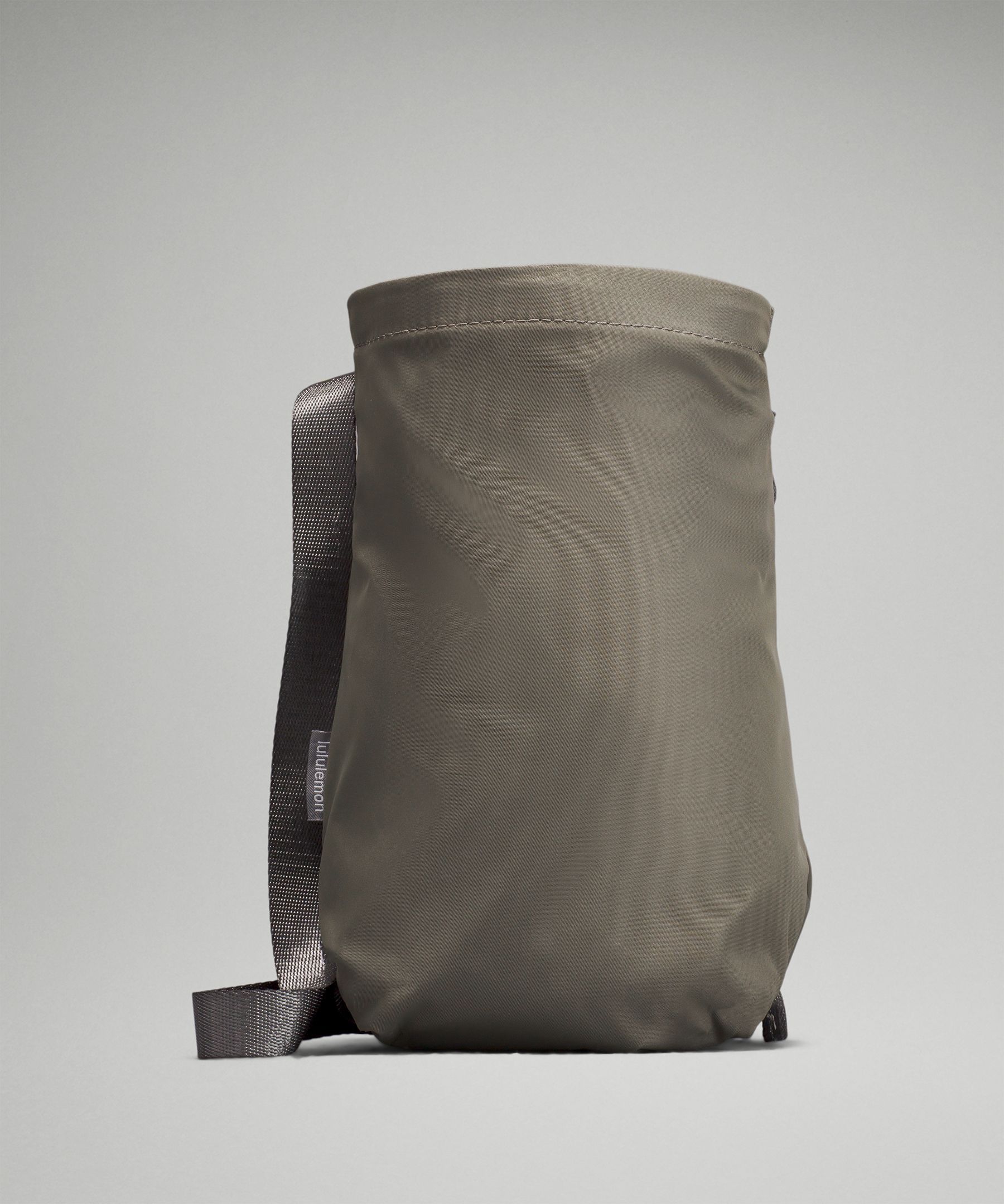 Lululemon Water Bottle Crossbody Bag 2 5L lululemon-water-bottle-crossbody-bag-2-5l