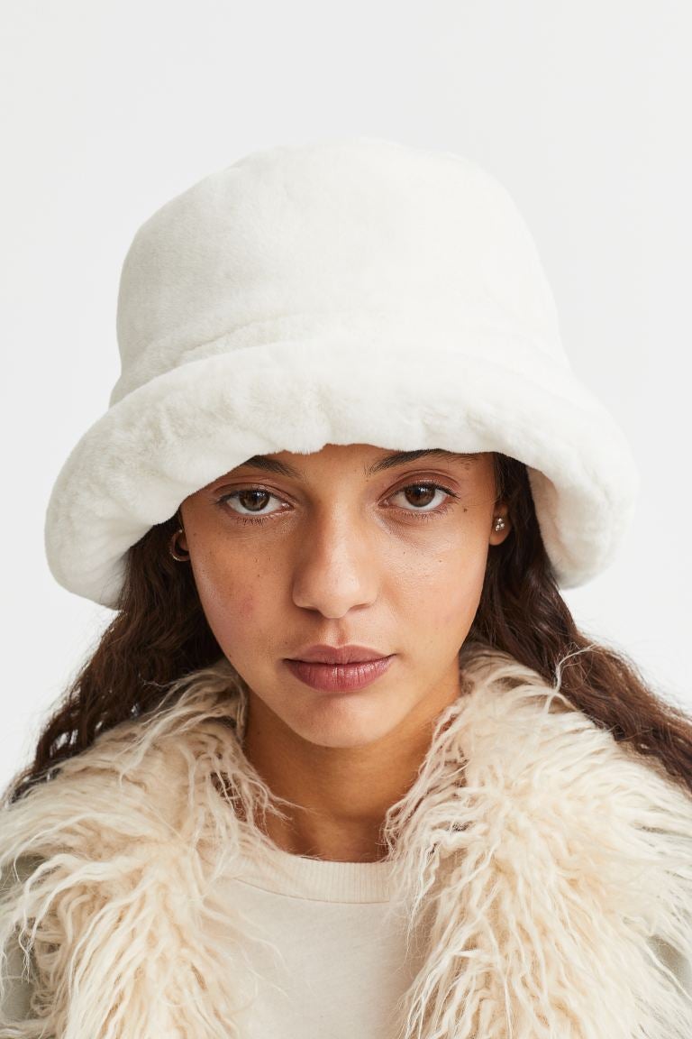 H&M + Bucket Hat