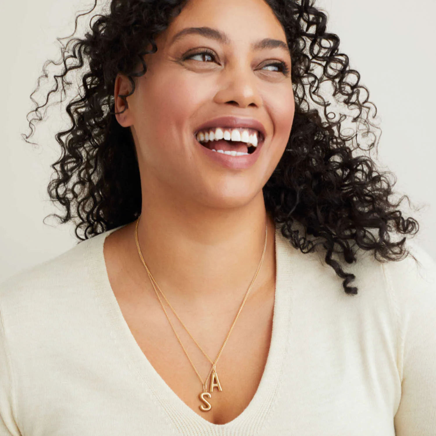 Mejuri Bold Letter Pendant Necklace