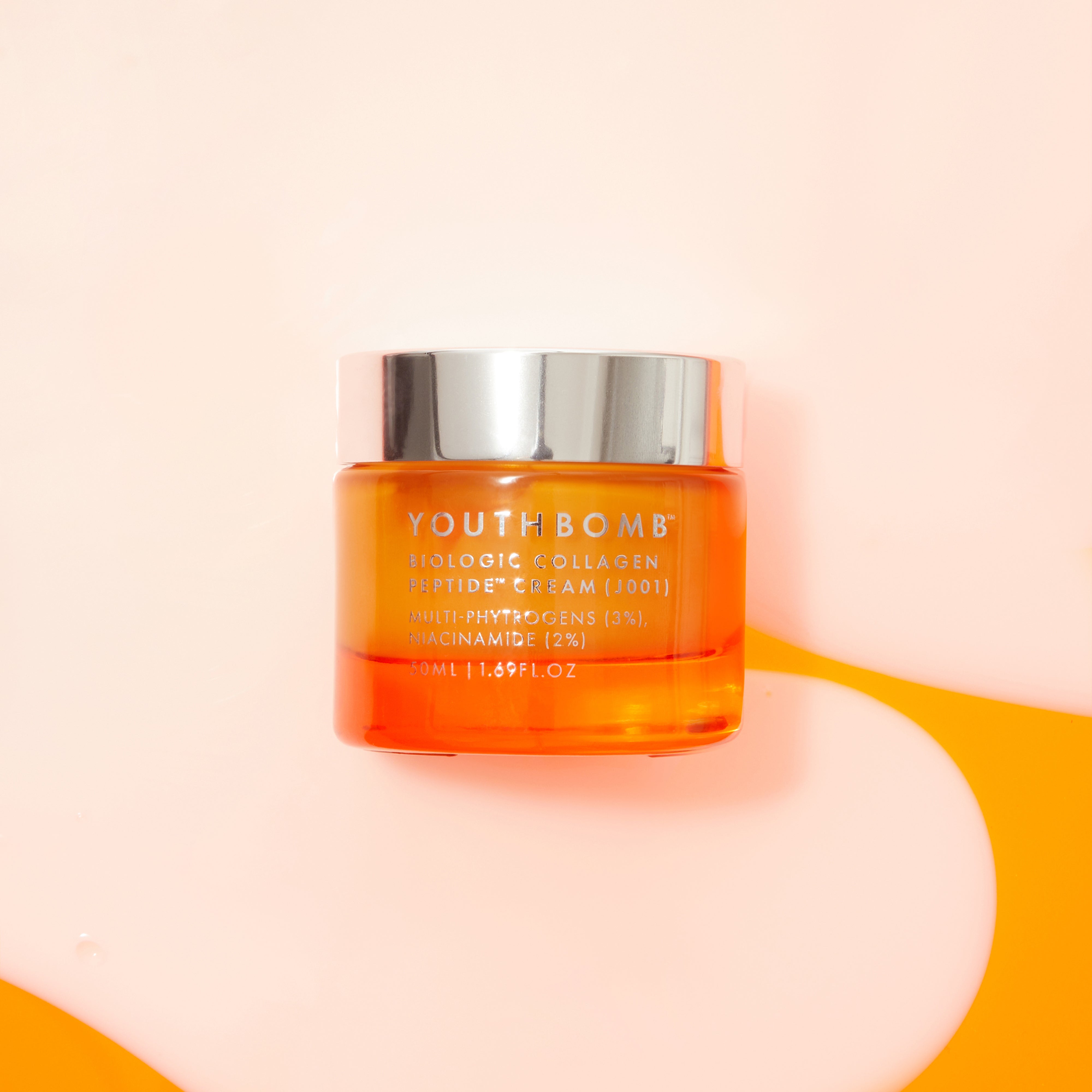 I Tried Beauty Pie's Youthbomb Collagen Peptide Cream