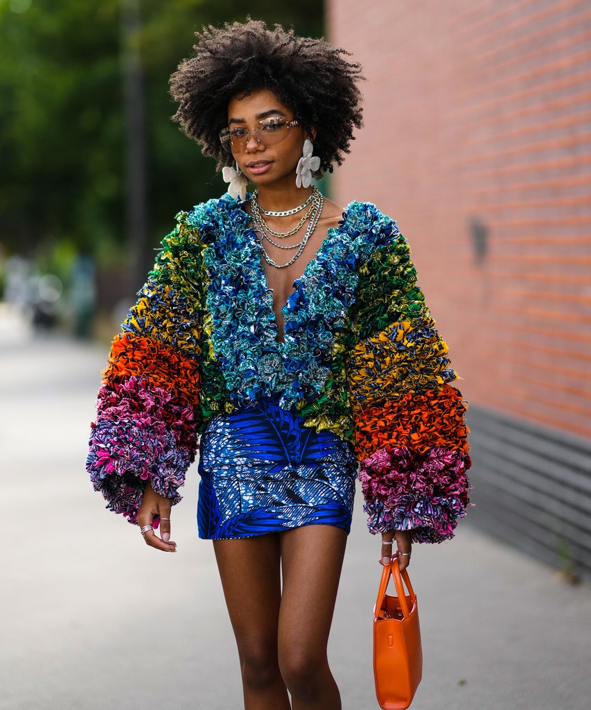 Black Hair Resolutions To Make For New Year, According To Experts