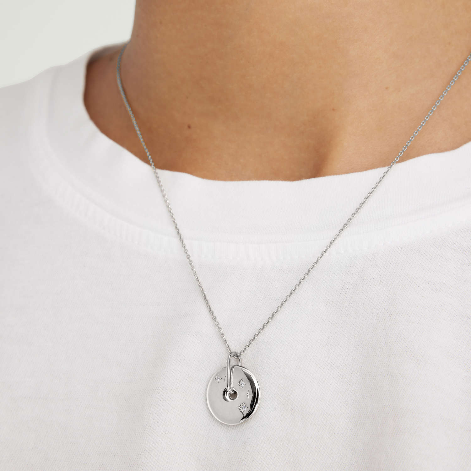 Mejuri Zodiac Pendant Necklace