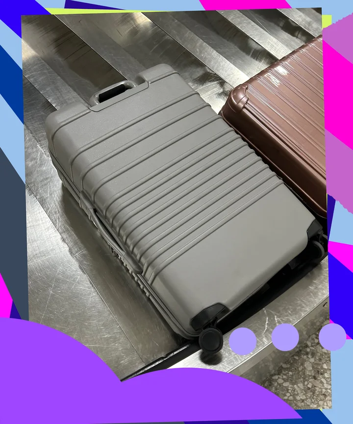 Béis Travel Luggage Carry On Checked Bag Review 2022
