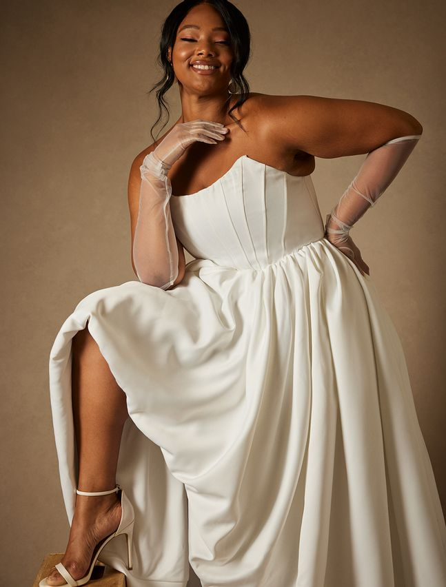 Best second hand wedding dress shops 2022: Where to buy a pre-loved gown |  The Independent