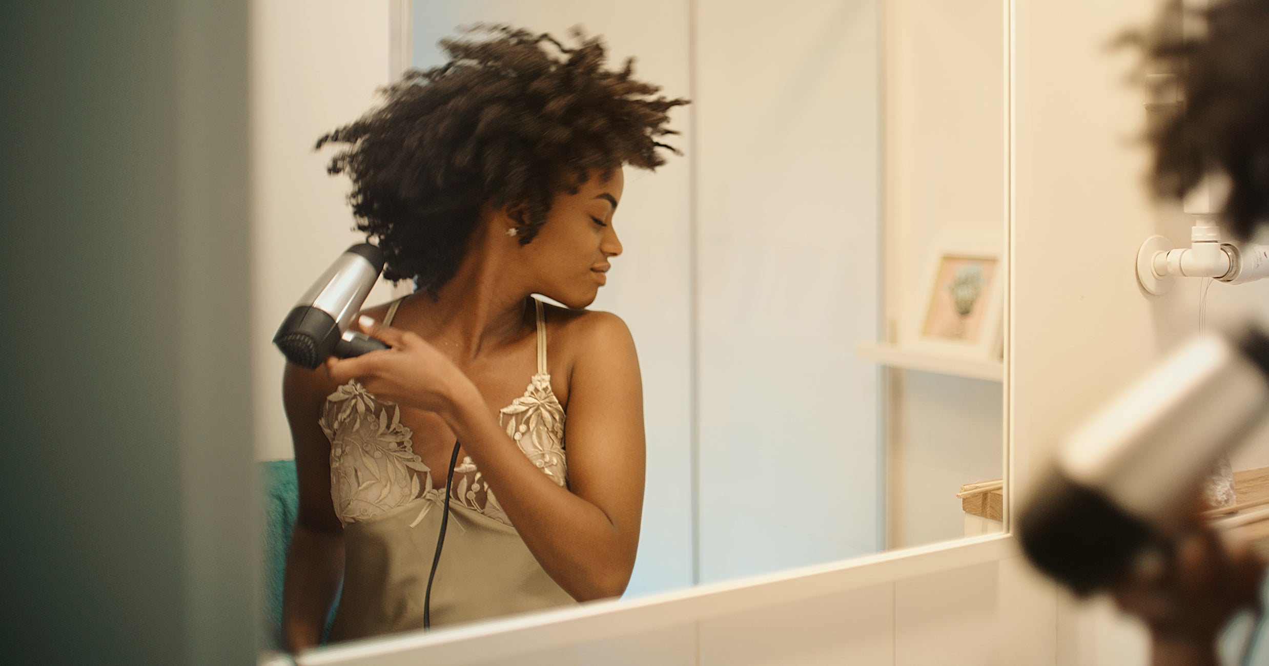 How To Know When It's Breakage, New Growth Or Flyaways How To Know When It's Breakage, New Growth Or Flyaways