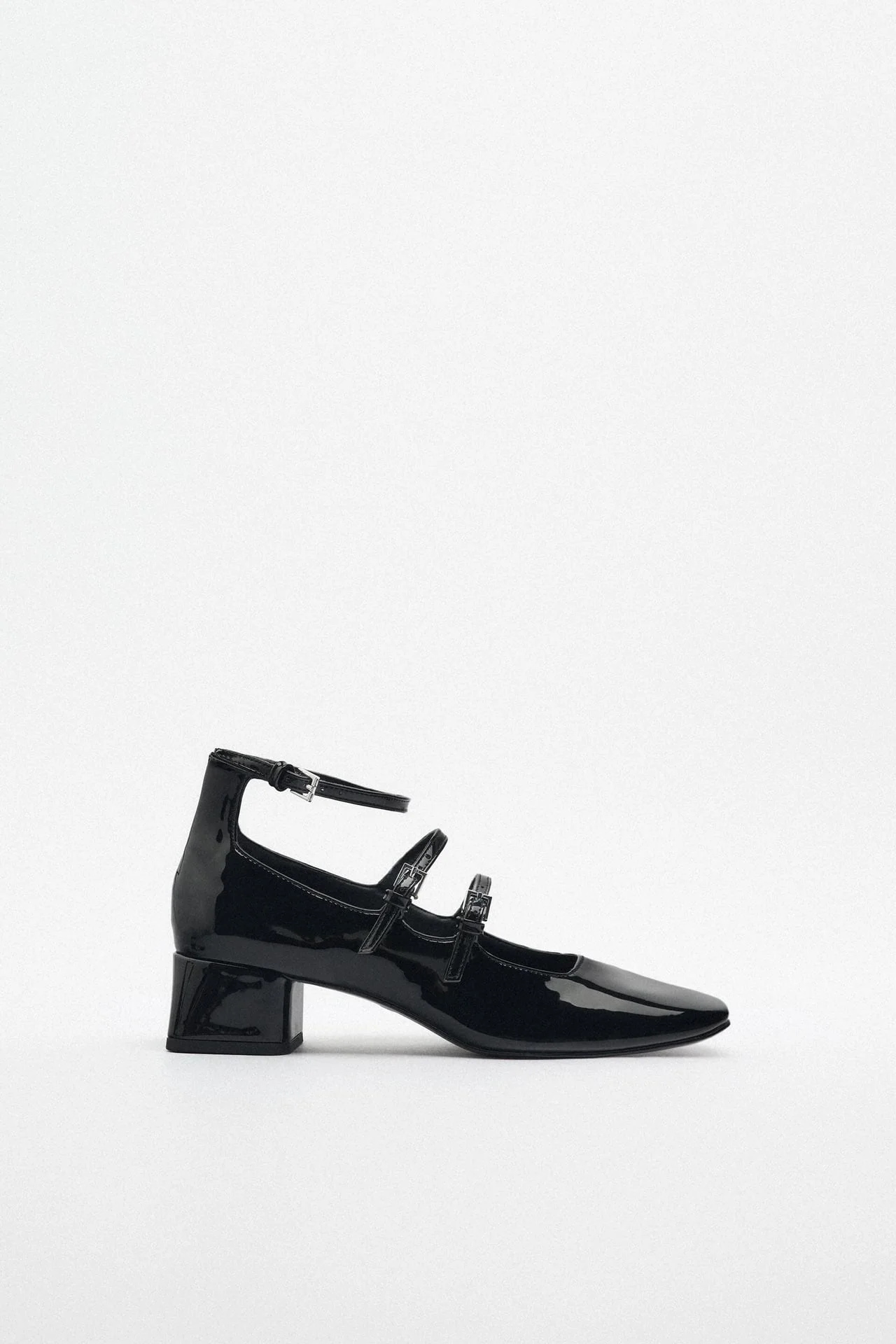 Zara black 2025 block heels