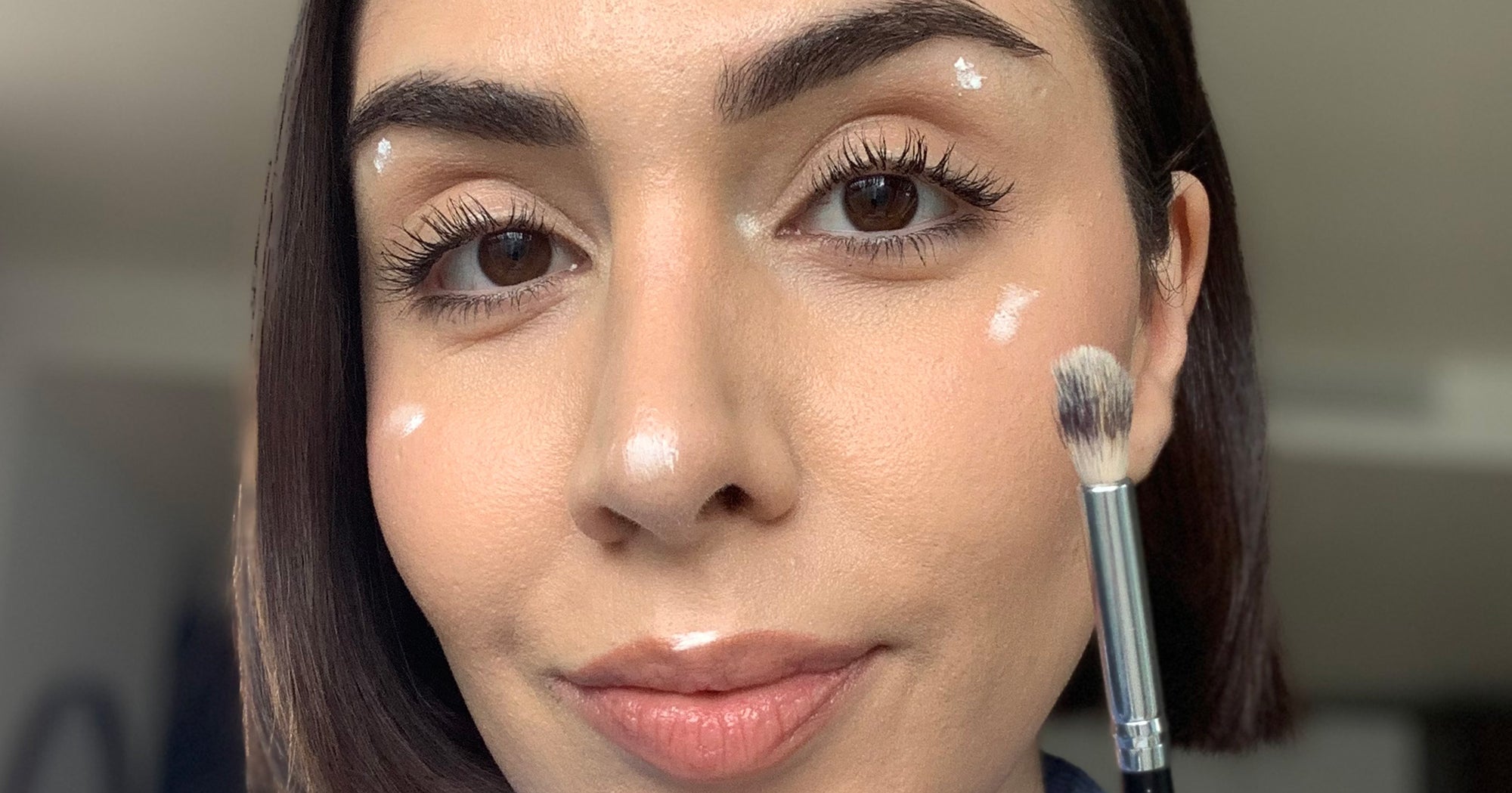 TikTok’s White Highlighter Trend Is The Natural Makeup Tip I Needed
