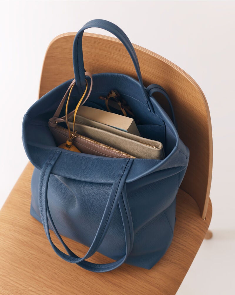 Cuyana + Tall Easy Tote