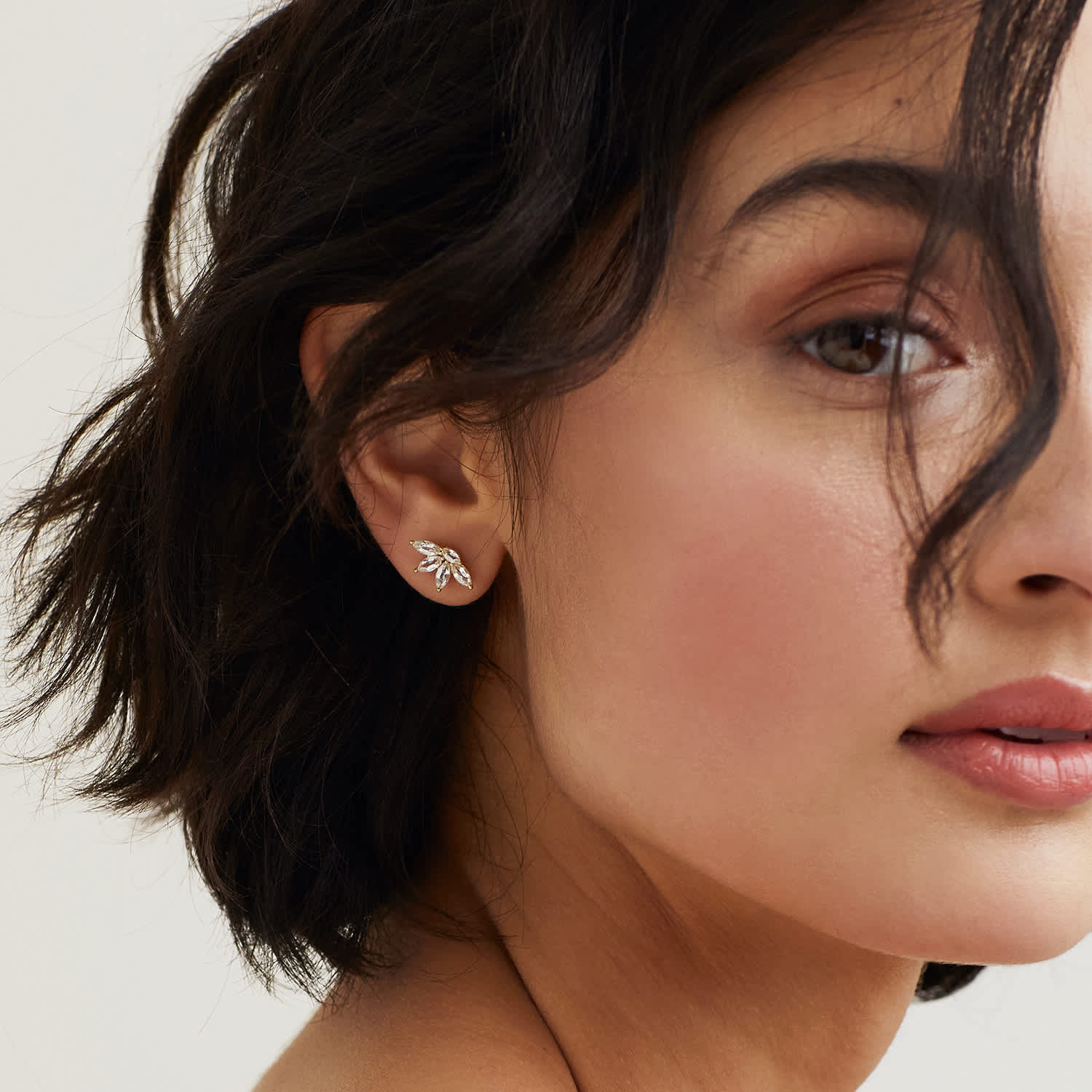 【オシャレ】MEJURI メジュリ Marquise Topaz Earrings ピアス オシャレ】MEJURI メジュリ Marquise Topaz Earrings ピアス