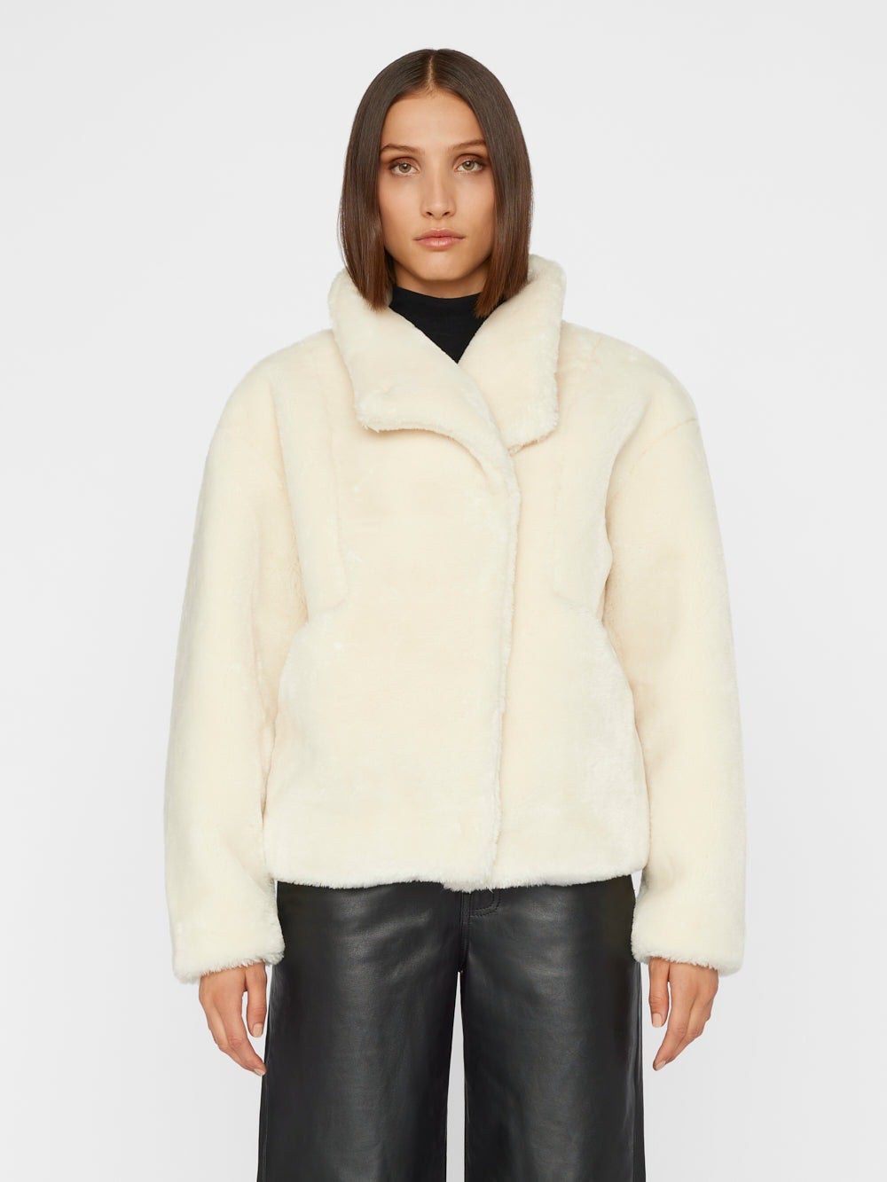 Frame + Faux Fur Jacket Off White