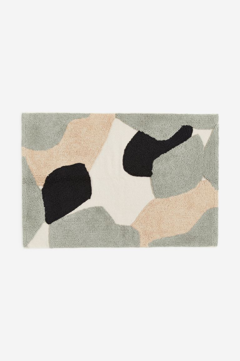 H&M + Patterned Bath Mat
