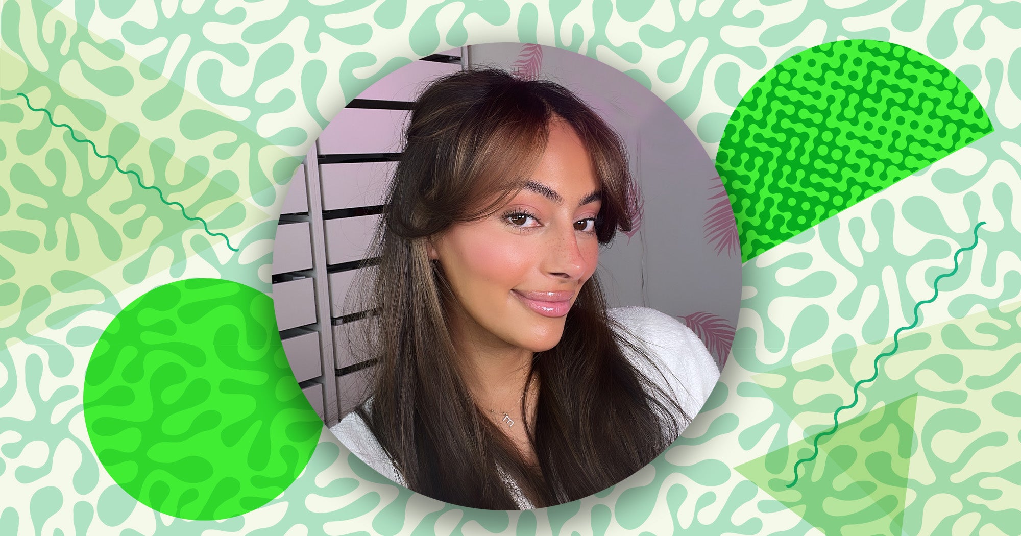 Emira D’Spain Says “Makeup Therapy” Helps Her Feel Confident Emira D’Spain Says “Makeup Therapy” Helps Her Feel Confident