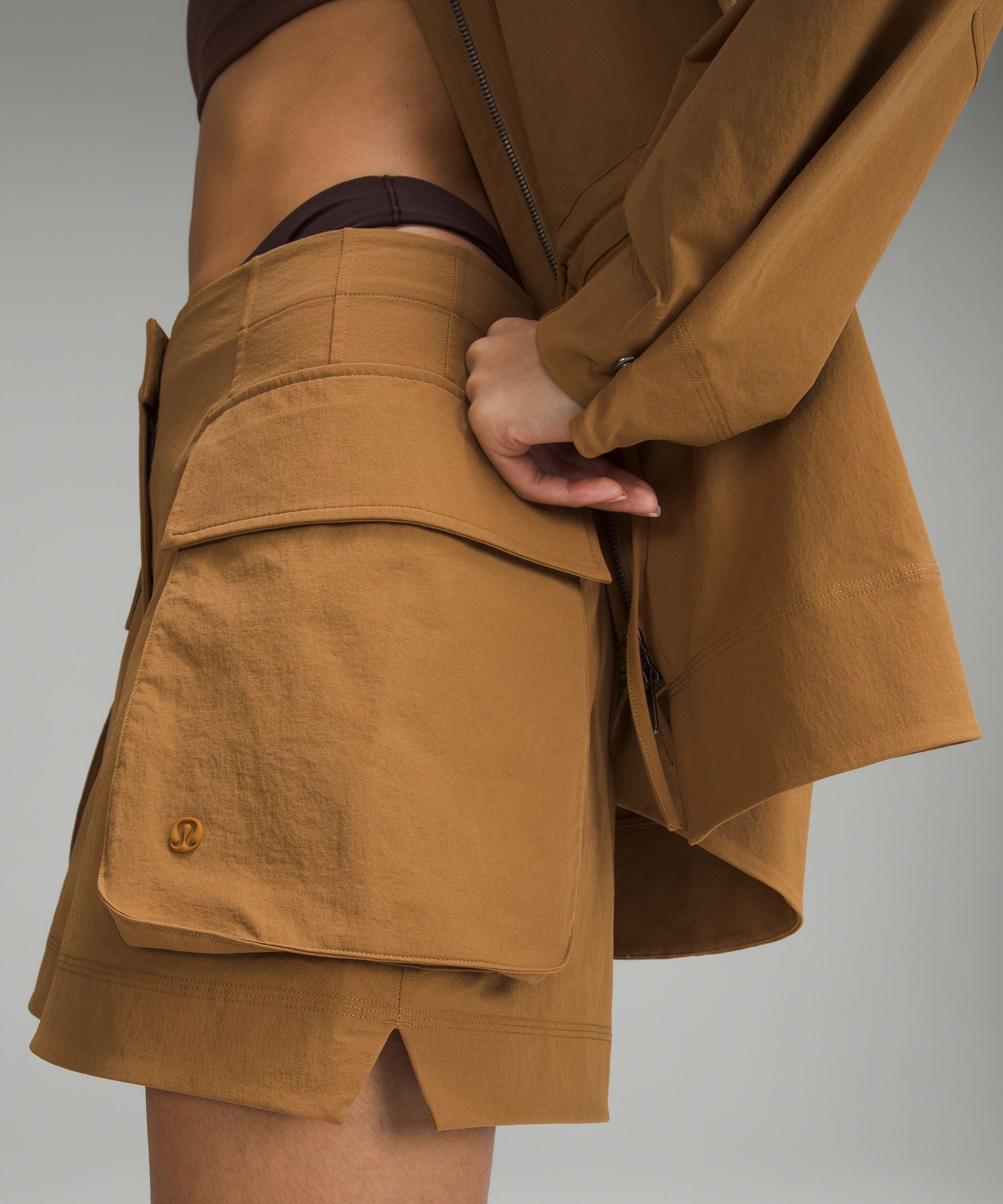 High rise hotsell cargo shorts