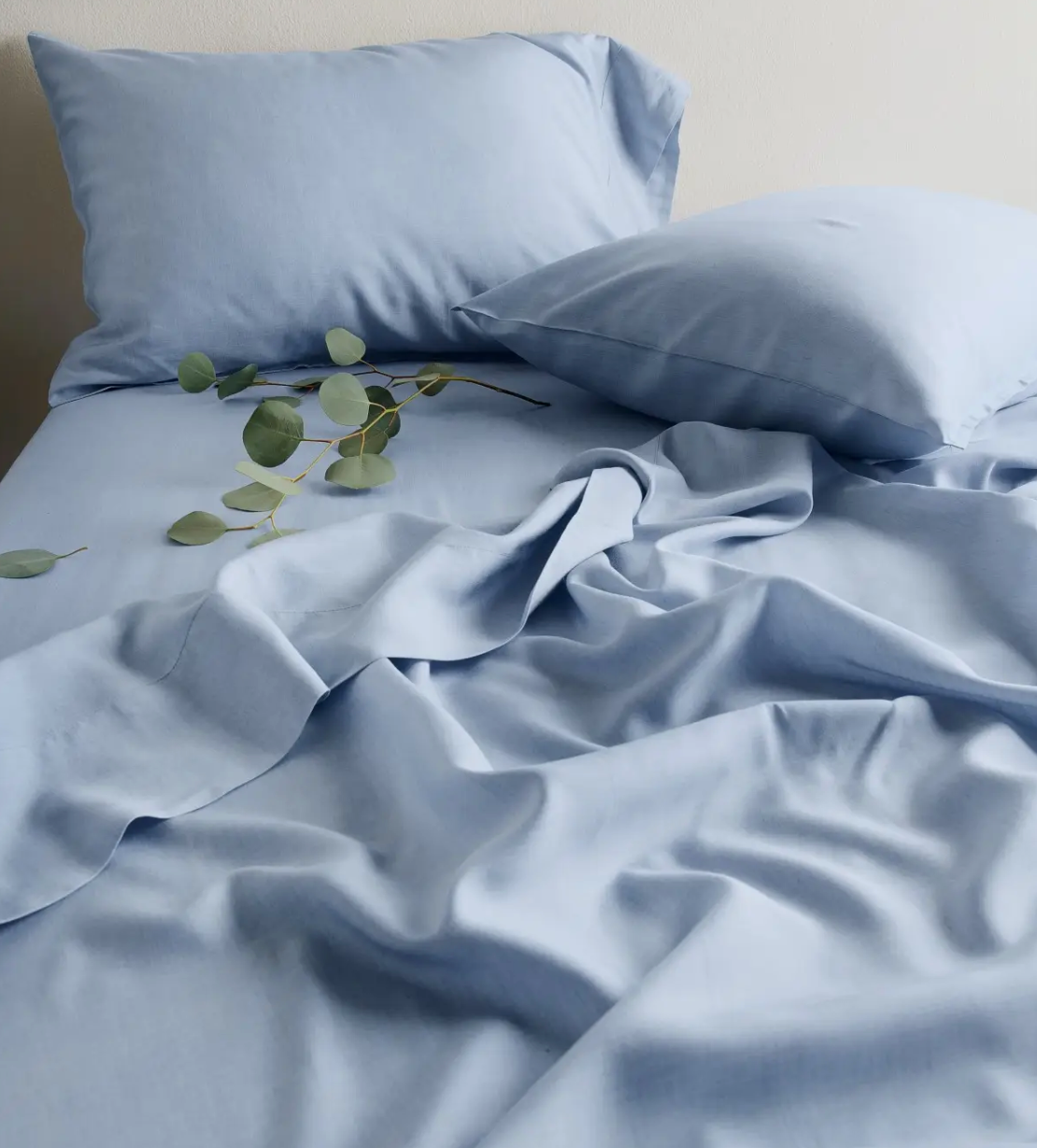 The Best Cooling Sheets, According To Sweat-Free Sleepers 4 11315798