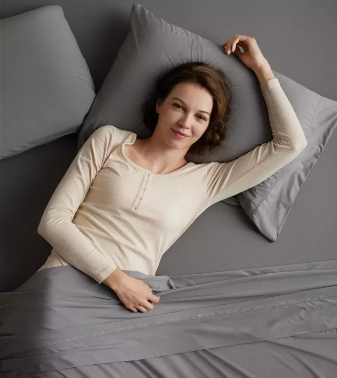 The Best Cooling Sheets, According To Sweat-Free Sleepers 18 11315893