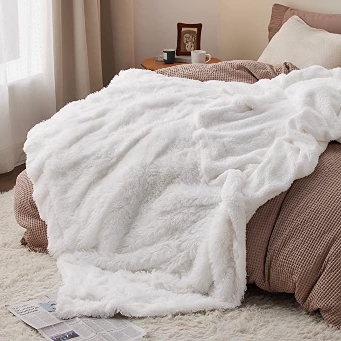 Queen size faux fur blanket deals