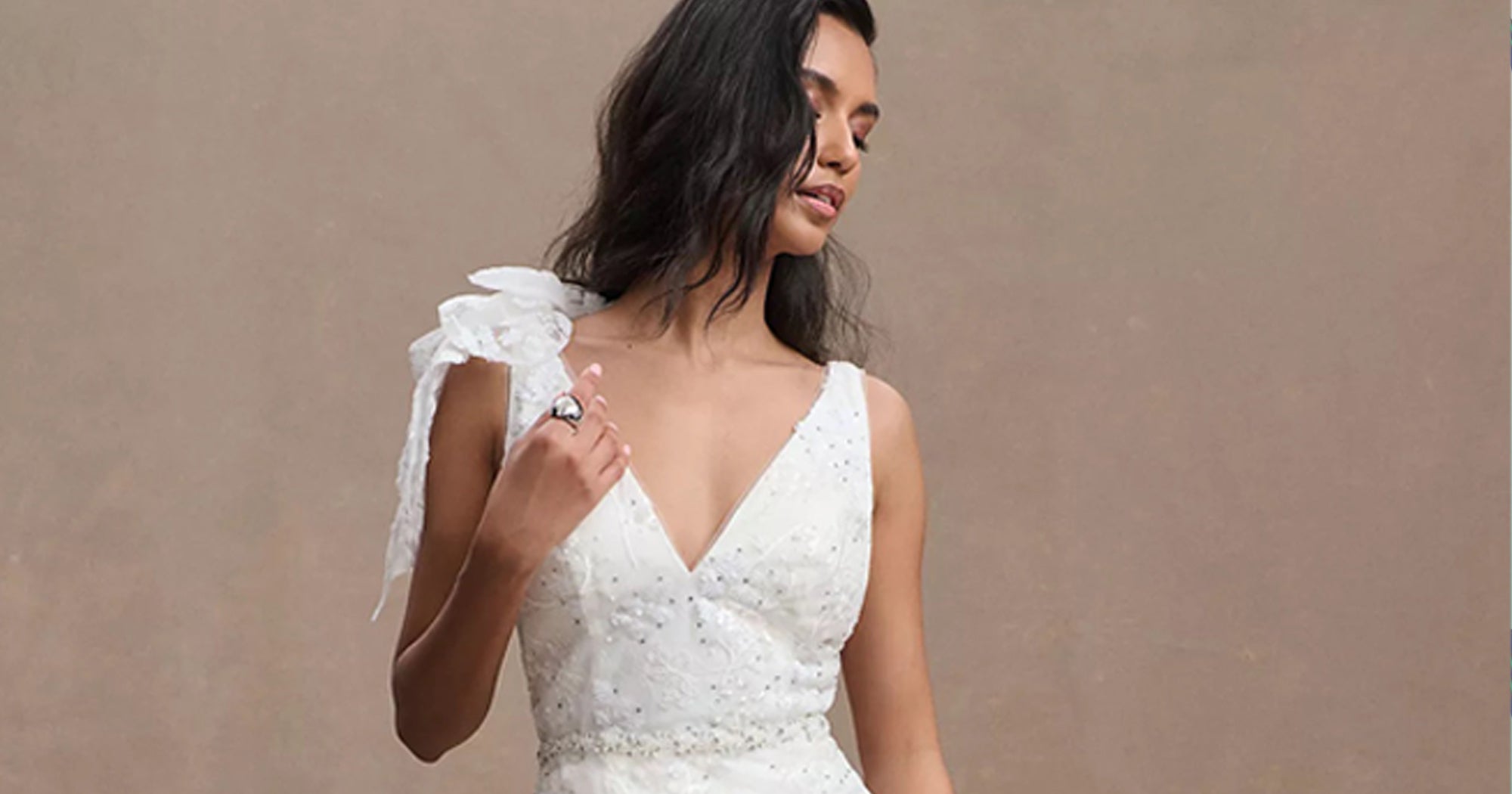 21 Wedding Reception Dresses For Every Type Of Bride