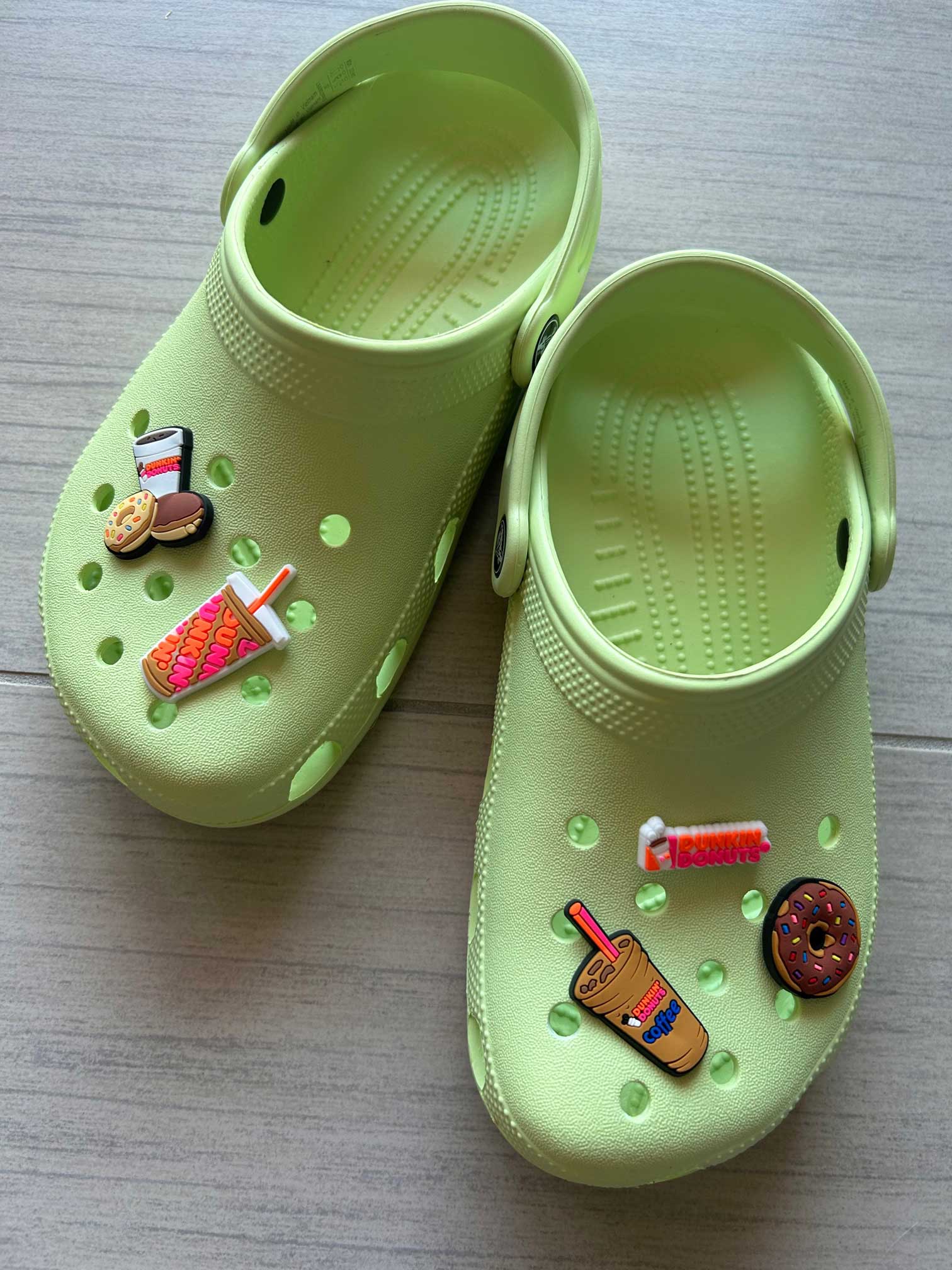 Crocs Unisex-Adult Jibbitz Shoe Charms - Letter Shoe Oman