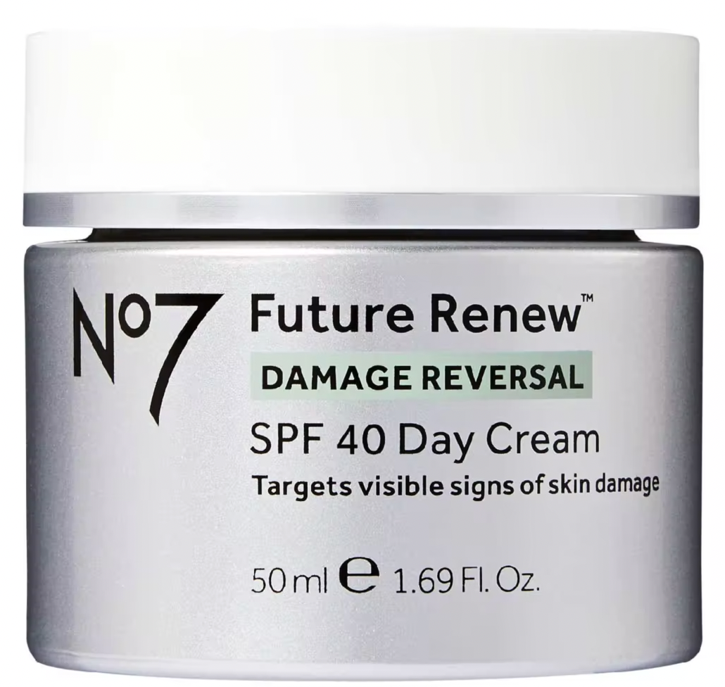 R29 Editors Review New No7 Future Renew Skincare Range