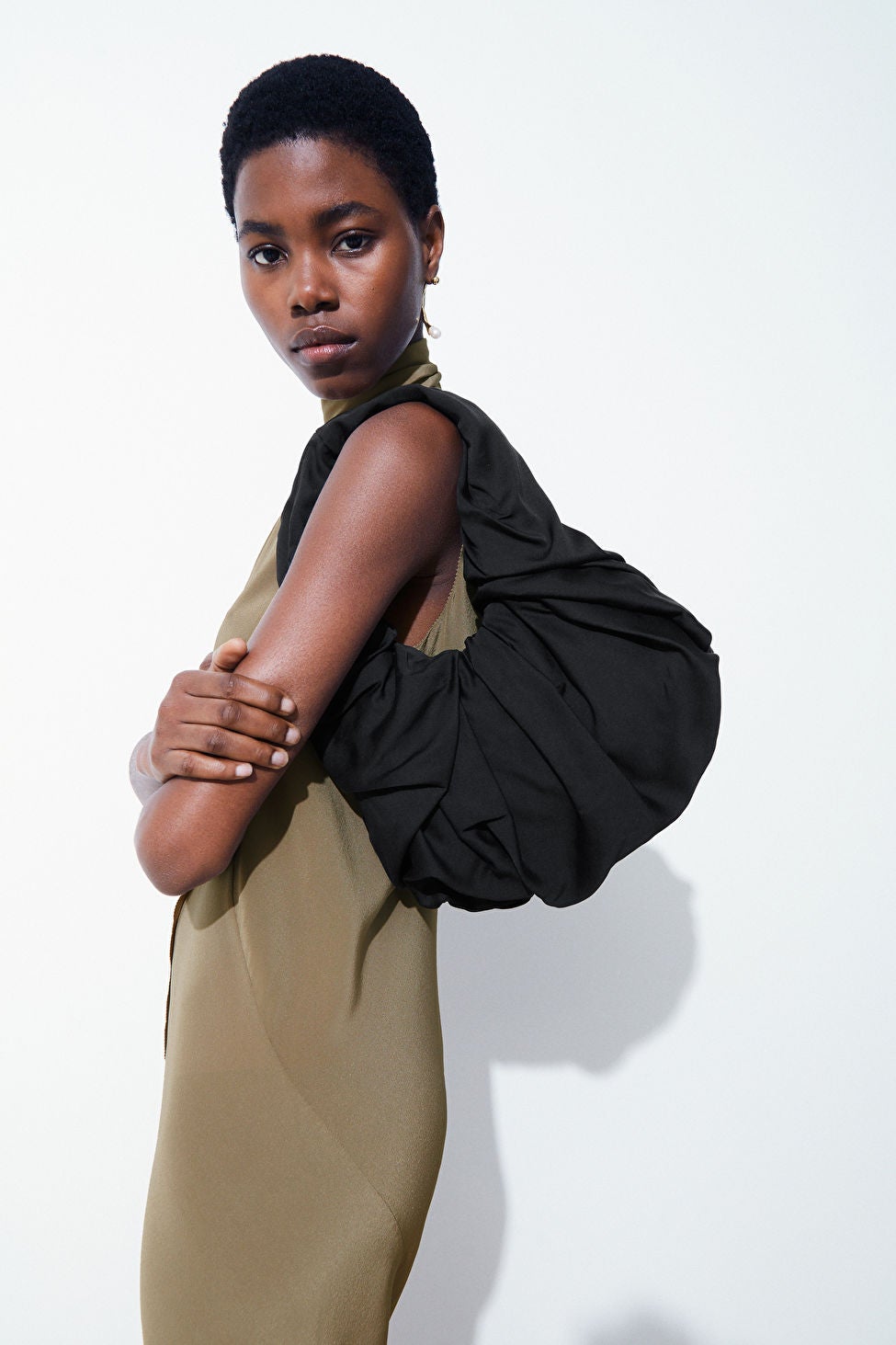 COS ATELIER + The Scrunchie Shoulder Bag