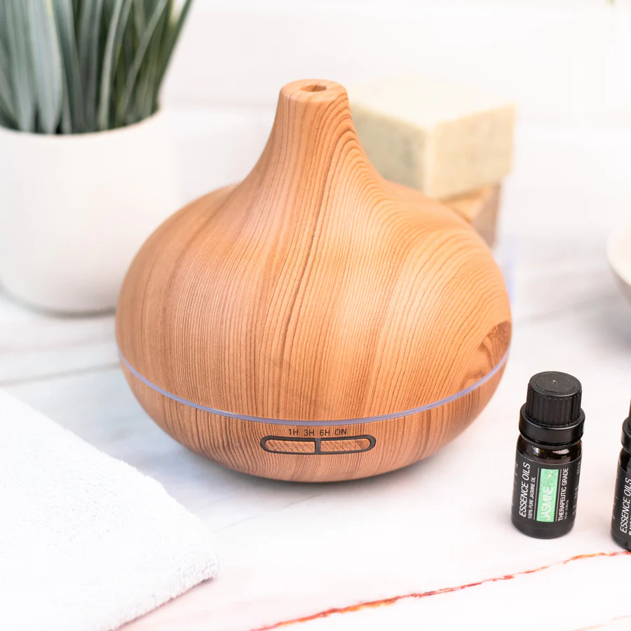Pure Daily Care + Ultimate Aromatherapy Diffuser & 10 Essential Oils Set