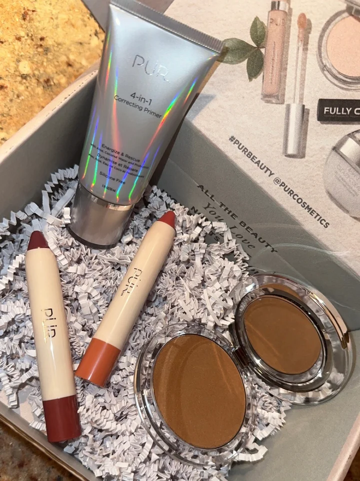 Pur Makeup Review | Saubhaya Makeup